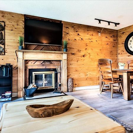 Mountain Villa Magnificent Views - 2 Pools, Fireplace & Hot Tub ガトリンバーグ エクステリア 写真